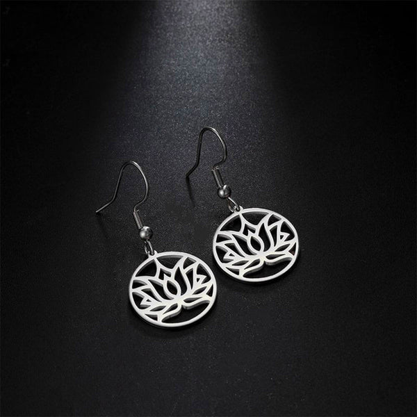 Boucles d’Oreilles Lotus – Pureté & Éveil Spirituel – Acier Inoxydable Doré ou Argenté