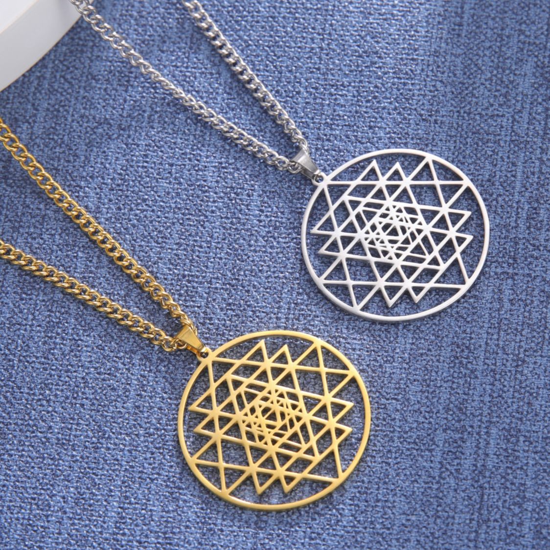 Pendentif mandala fleur de vie geometrie Sacree Sri Yantra-argent 925 Pendentif mandala fleur de vie geometrie Sacree Sri Yantra-argent 925