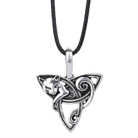collier pendentif triquetra