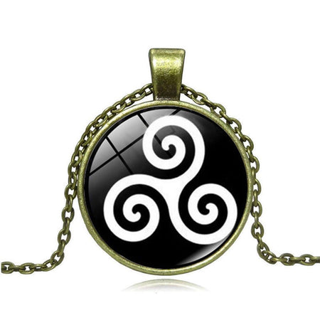 collier pendentif triskel celte breton noir or